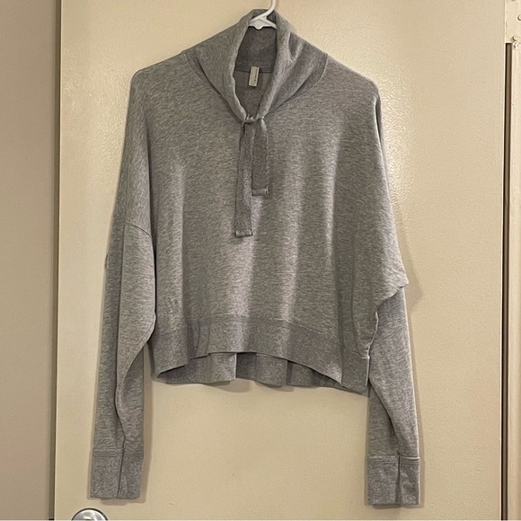 FP MOVEMENT by FREE PEOPLE NWOT Lara Pullover in Heather Gray - Picture 4 of 9
